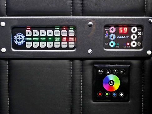 Used 2017 Mercedes-Benz Sprinter 3500 image 29