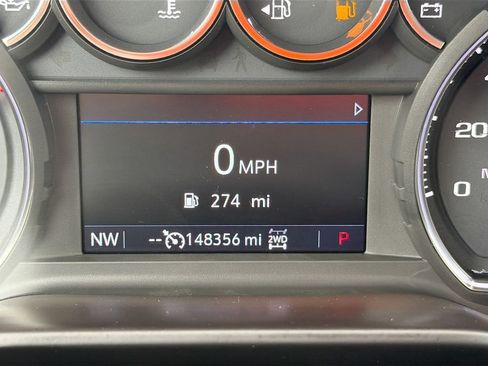 Used 2019 Chevrolet Silverado 1500 RST image 13