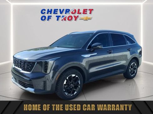 Used 2025 Kia Sorento S FWD image 4