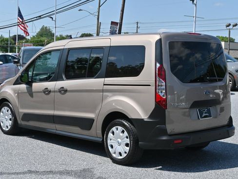 Used 2021 Ford Transit Connect XL FWD image 6