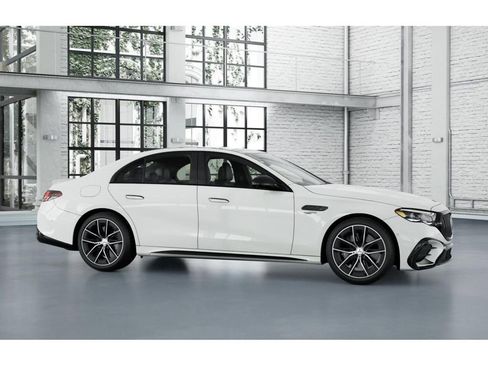 New 2026 Mercedes-Benz E 53 AMG e 4MATIC Sedan image 14