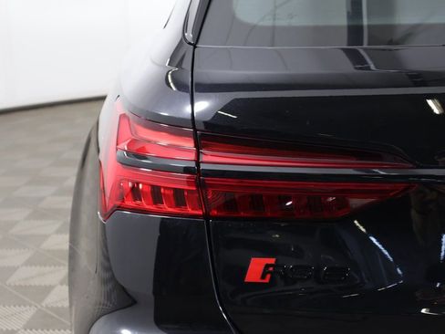 Used 2025 Audi RS 6 performance image 17