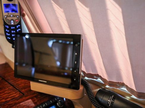 Used 2014 Cadillac Escalade ESV Premium image 25