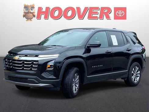 Used 2026 Chevrolet Equinox LT FWD image 5
