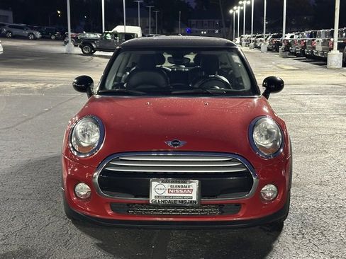 Used 2015 MINI Cooper 2-Door Hardtop image 2