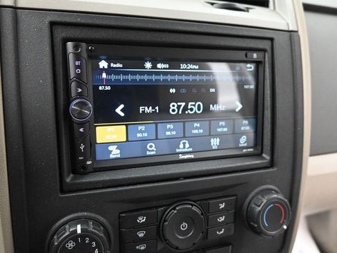 Used 2011 Ford Escape XLT image 34