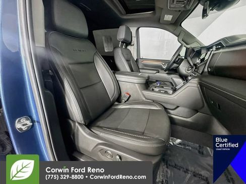 Used 2025 GMC Sierra 2500 Denali w/ Denali Reserve Package AWD/4WD image 34