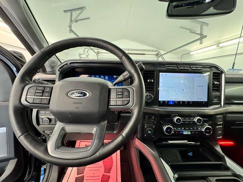 Used 2024 Ford F250 Lariat w/ Lariat Ultimate Package AWD/4WD image 22
