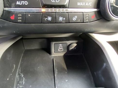 Used 2024 Ford Escape Active AWD/4WD image 27