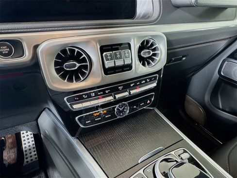 Used 2023 Mercedes-Benz G 550 G 550 image 13