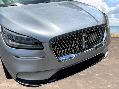 Used 2022 Lincoln Corsair Reserve w/ Equipment Group 201A FWD image 33