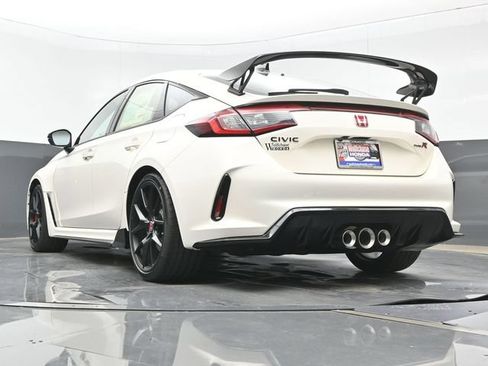 New 2026 Honda Civic Type R image 25