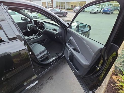 New 2026 Lexus TX 500h AWD w/ Technology Package image 19