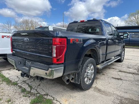 Used 2022 Ford F350 Lariat w/ Chrome Package image 13