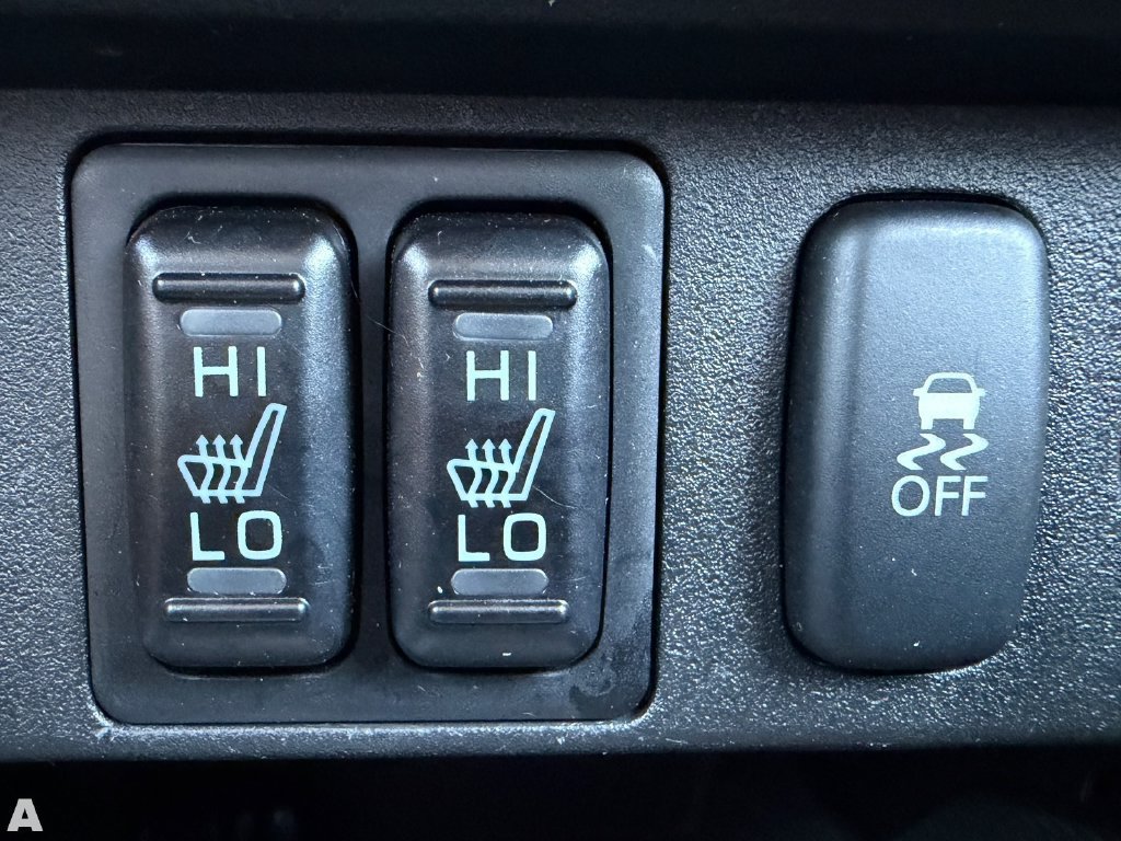 Used 2025 Mitsubishi Outlander Sport ES AWD/4WD image 30