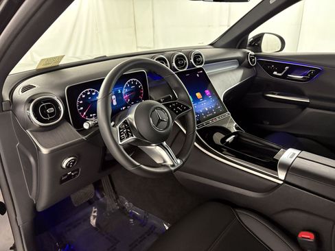 Certified 2026 Mercedes-Benz GLC 300 image 4
