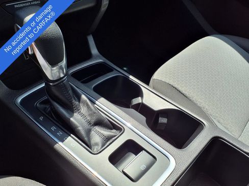 Used 2018 Ford Escape SE w/ SE Sync 3 Package FWD image 25