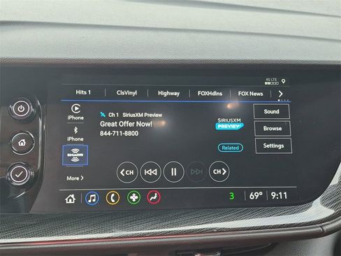 Used 2023 Buick Envision Essence image 16