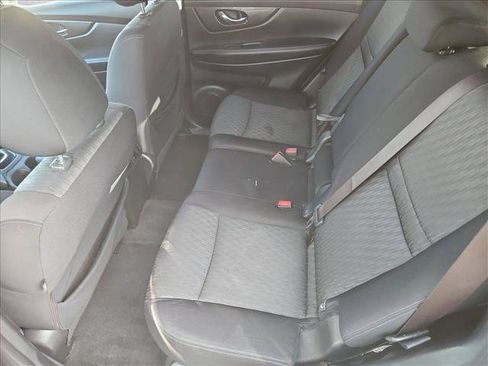 Used 2020 Nissan Rogue SV AWD/4WD image 25