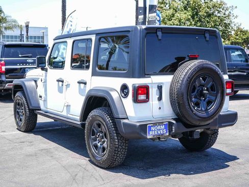 Used 2023 Jeep Wrangler Unlimited Sport AWD/4WD image 11