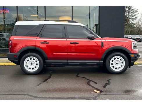 Used 2023 Ford Bronco Sport Heritage image 3