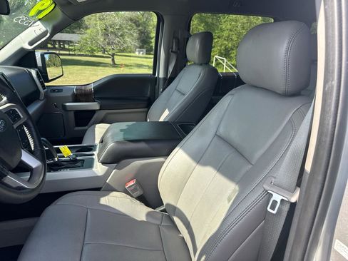 Used 2019 Ford F150 Lariat image 15