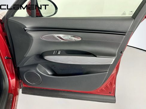 Used 2023 Genesis GV70 2.5T w/ Advanced Package AWD/4WD image 37