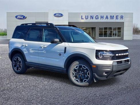 New 2025 Ford Bronco Sport Outer Banks image 1