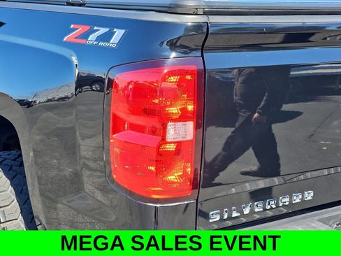 Used 2018 Chevrolet Silverado 1500 LT w/ All Star Edition AWD/4WD image 39