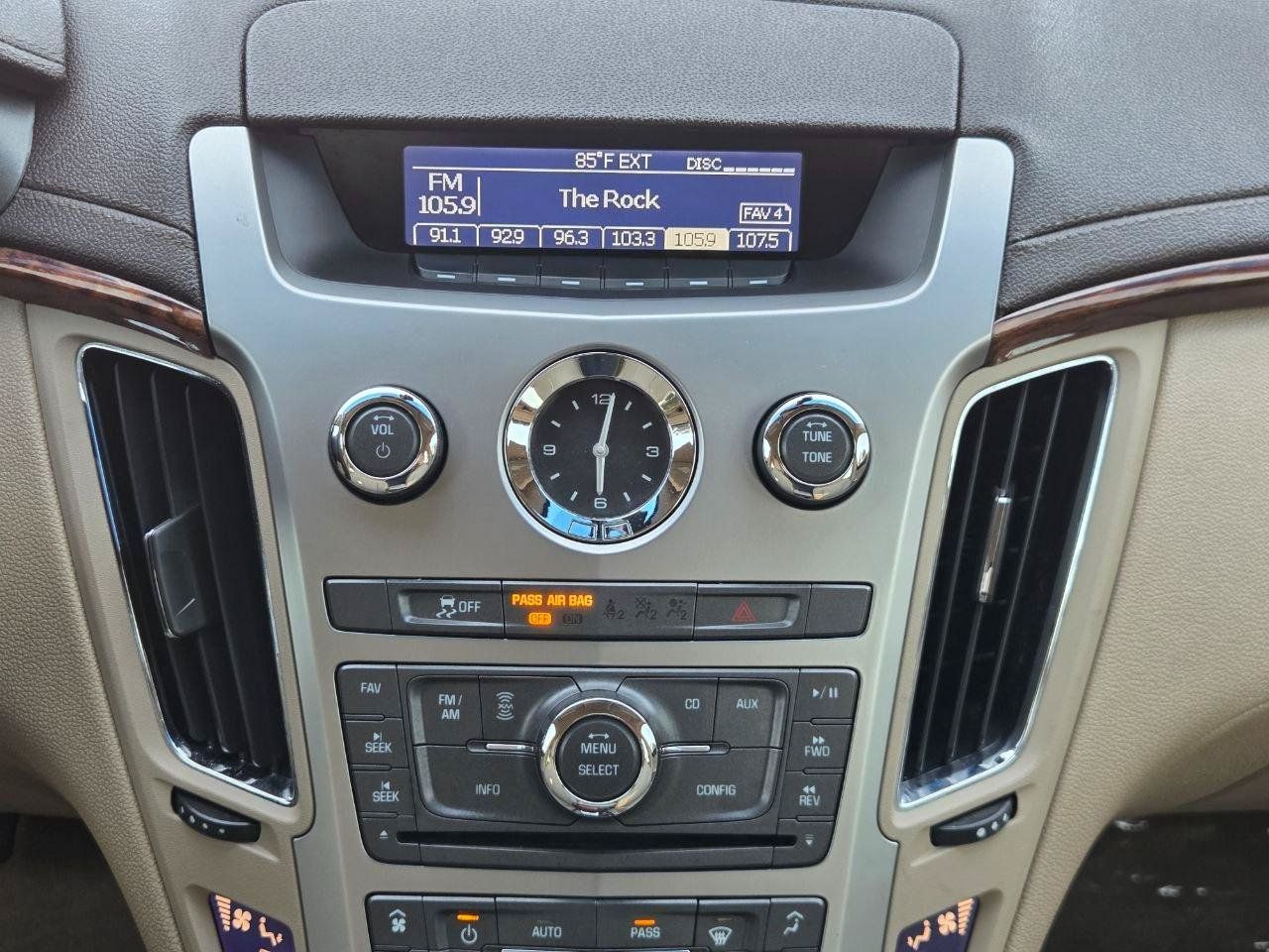 Used 2013 Cadillac CTS Luxury w/ Wood Trim Package RWD image 21