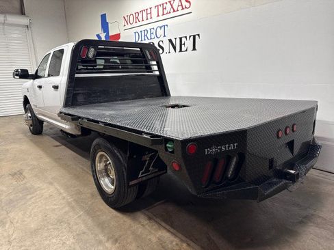 Used 2022 RAM 3500 Tradesman w/ Chrome Appearance Group AWD/4WD image 8