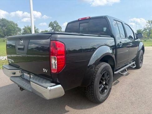 Used 2019 Nissan Frontier SV RWD image 7