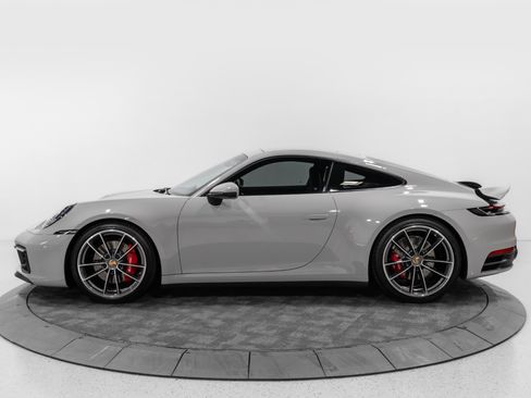 Used 2020 Porsche 911 Carrera 4S AWD/4WD image 4
