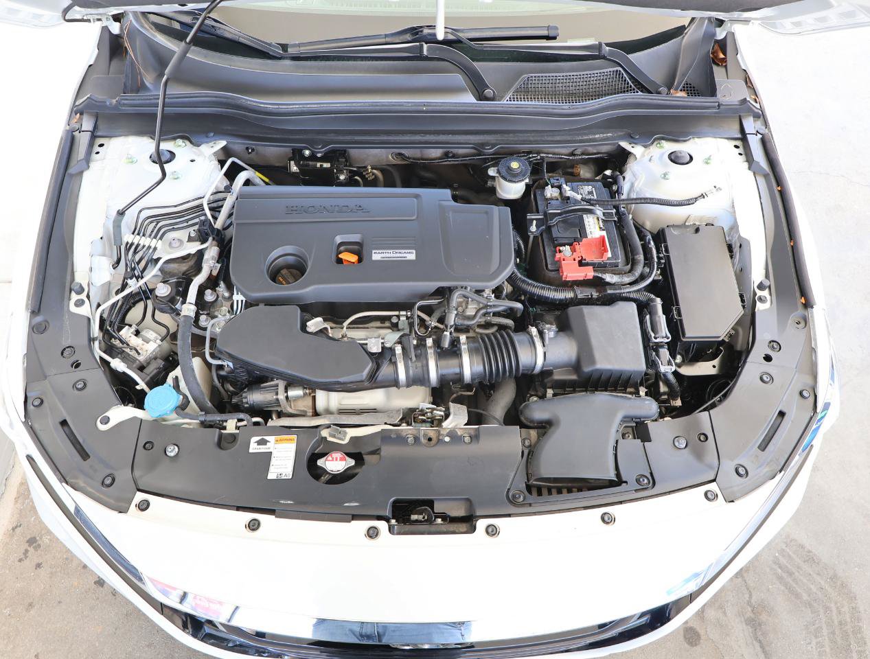 Used 2019 Honda Accord Touring image 12