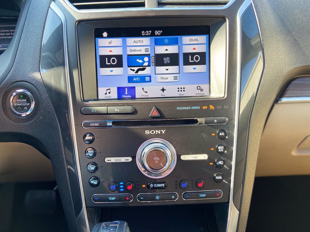 Used 2017 Ford Explorer Limited w/ Class II Trailer Tow Package FWD image 34