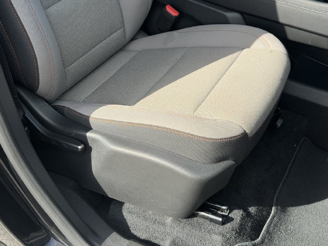 Used 2026 Chevrolet Traverse LT w/ Driver Confidence Package FWD image 14