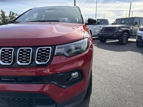 New 2026 Jeep Compass Limited w/ Sun, Sound & Navigation Group AWD/4WD image 8