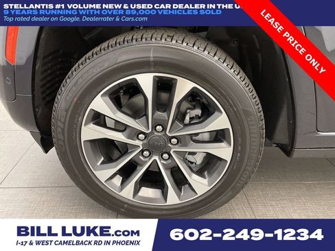 New 2025 Jeep Grand Cherokee Overland w/ Luxury Tech Group IV image 10