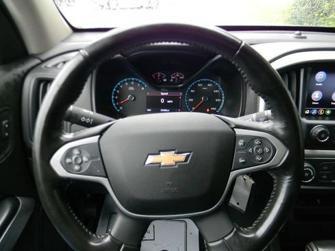 Used 2019 Chevrolet Colorado LT AWD/4WD image 12