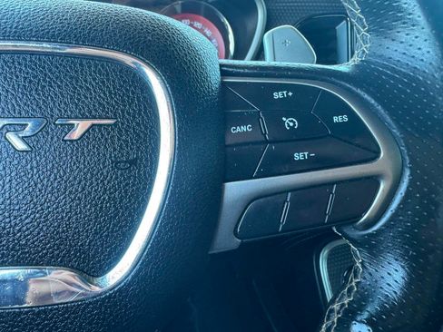 Used 2018 Dodge Challenger SRT Hellcat RWD image 19