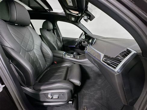 Certified 2023 BMW X5 xDrive40i w/ Premium Package image 29