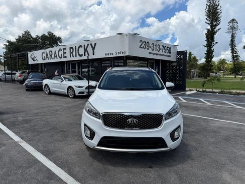 Used 2016 Kia Sorento SX FWD image 2