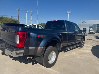 Used 2017 Ford F350 Lariat w/ Lariat Value Package AWD/4WD video 2