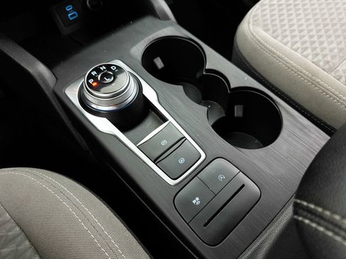 Used 2021 Ford Escape SE FWD image 19