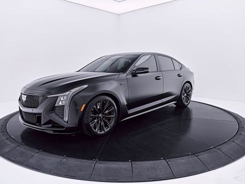 Used 2026 Cadillac CT5 V Blackwing w/ Super Cruise 1 Package RWD image 18