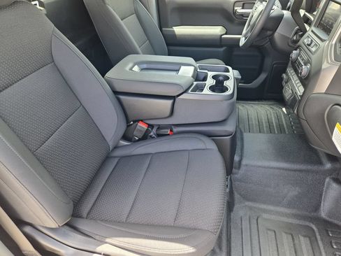 Used 2026 Chevrolet Silverado 1500 W/T w/ Trailering Package RWD image 14