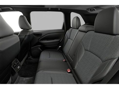 Certified 2025 Subaru Forester Premium w/ Protection Package image 17