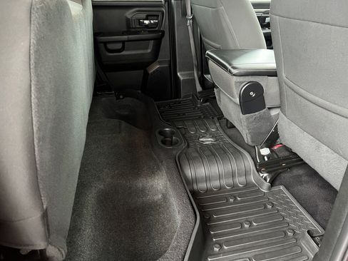 Used 2022 RAM 1500 Classic Warlock image 19