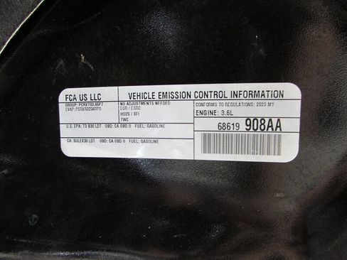 Used 2023 Dodge Durango GT image 86