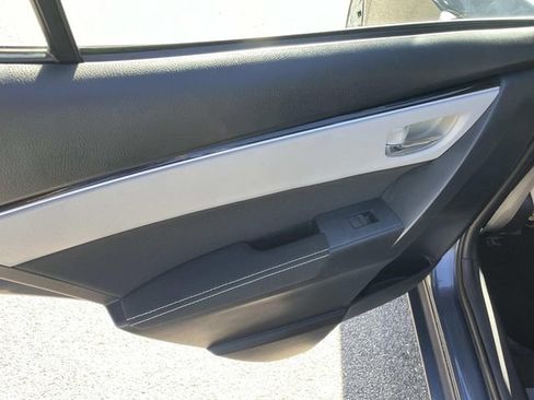 Used 2018 Toyota Corolla L image 13